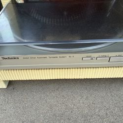🎶 Vintage Technics Record Player – Direct Drive (SL-5) 🎶