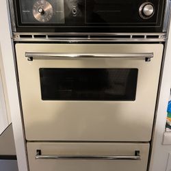 O’keefe & Merritt Vintage Oven 