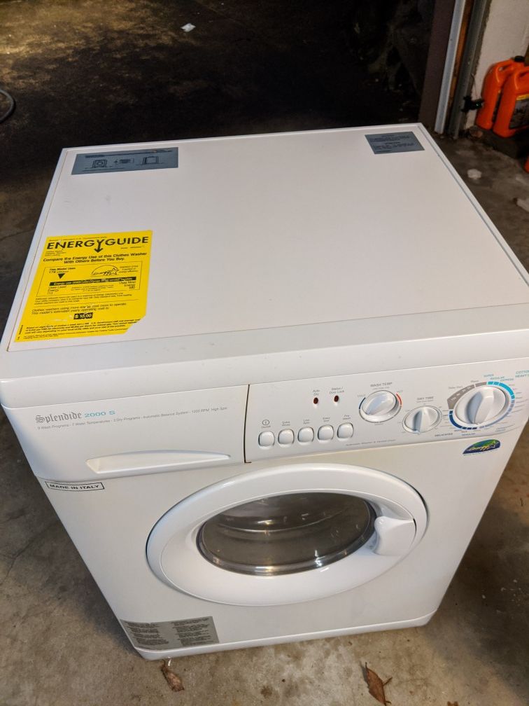 Splendide 2000 s washer and dryer combo unit (vented) for Sale in