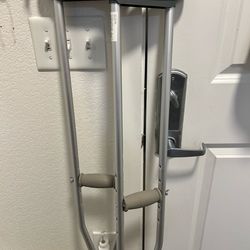 Adulto crutches