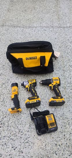 NEW DEWALT 20V XR HAMMER DRILL AND XR IMPACT  WITH 2 BATTERIES AND CHARHER IN BAG  220$