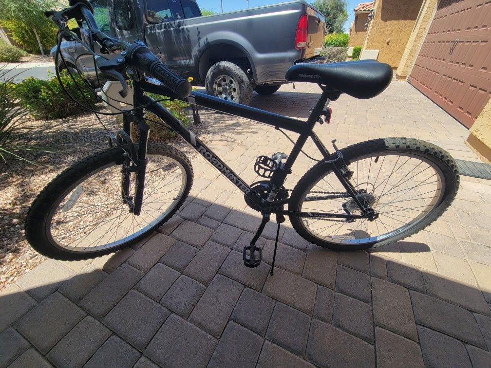 Road master Granite Peak Mountain Bike