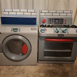 Washer, Stove And Accessories 