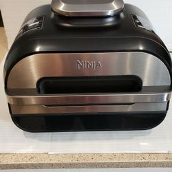 Still In New Condition Ninja Foodi XL