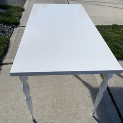 IKEA Gloss Linnmon White Table  Thumbnail