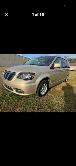 2011 Chrysler Town & Country