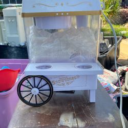 Snow Cone Machine 