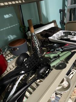 kitchen utensils