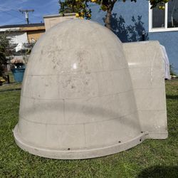 DOGLOO House