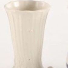 Milk glass base