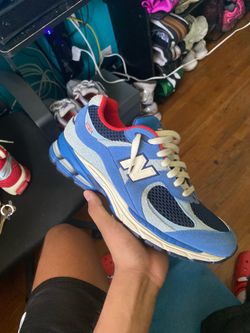 New balance 2002r