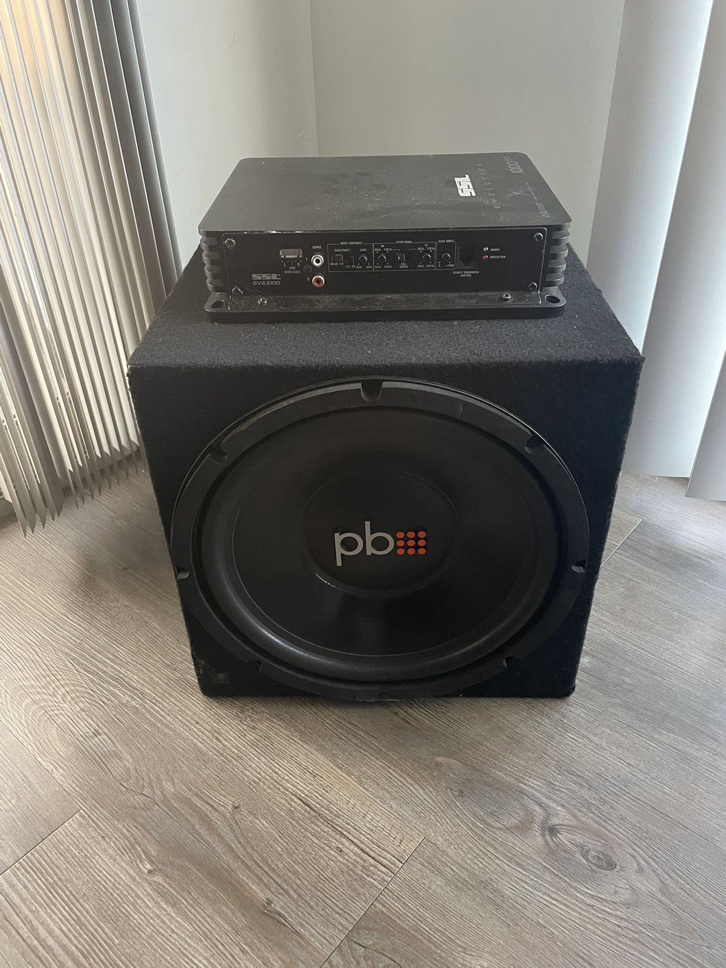 1000 Watt 2 Channel Amplifier And Subwoofer