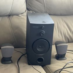 Harman/Kardon Speakers And Woofer HK395