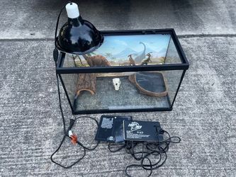 Small Reptile Tank (willing to trade)