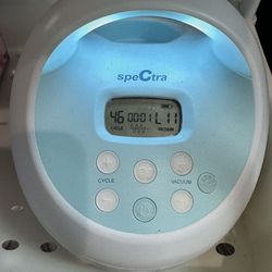 Spectra S1 Double Breast Pump With Parts 
