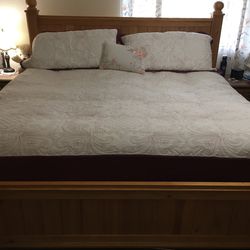 Wood King Size Bed Frame l