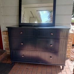 🥰✨🤩Ashley Furniture Navy Blue Accent Double Dresser w/Mirror🥰✨🤩