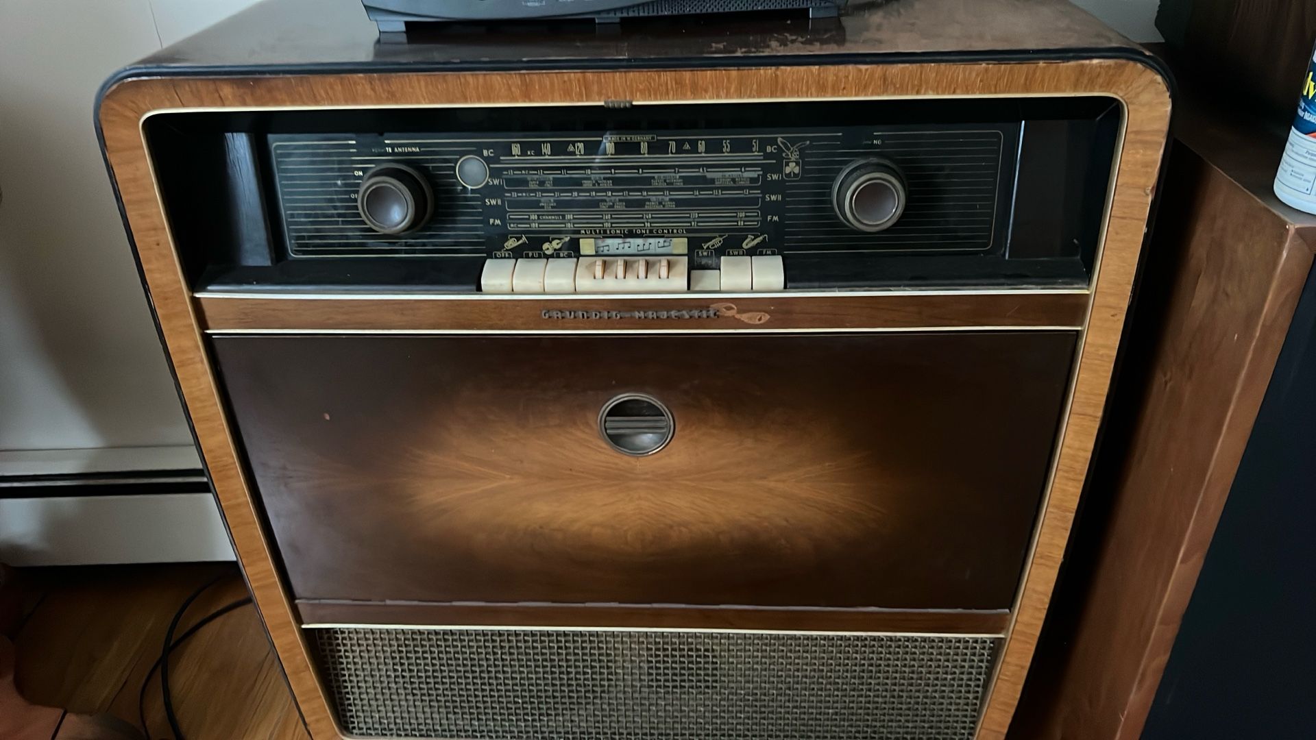 Vintage Stereo