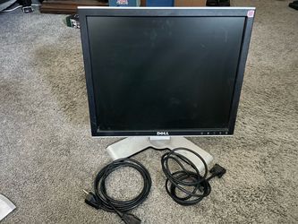 Dell LCD Desktop Monitor with Cables 17”