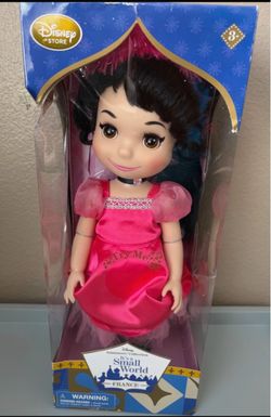 Disney Animators' Collection It's a Small World France Doll