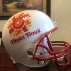 Fiesta Bowl Riddell Helmet 2014-2015 BoiseState vs Arizona for Sale in Sun City, AZ - OfferUp Fiesta Bowl Riddell Helmet 2014-2015 BoiseState vs Arizona for Sale in Sun City, AZ - OfferUp