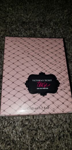 Victoria Secret Tease perfume
