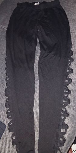 Black leggings