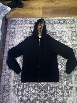 Burberry zip up sweater