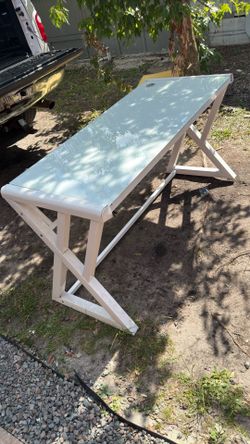 Modern White Metal and Frosted Glass Desk Modern