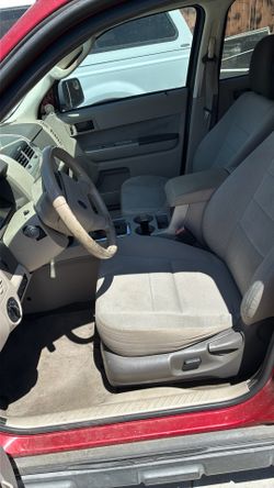 2010 ford escape