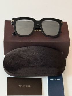 Tom Ford Sunglasses Black FT0690 SARI 01C Mirror Square 52-20-145