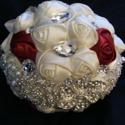 NEW SILK BRIDAL BOUQUET