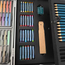 Artist Loft Deluxe Art Set