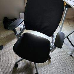 Steelcase Leap V2 Chair