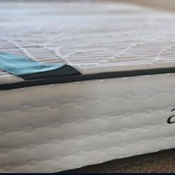 Awara Queen Luxury Hybrid Mattress 