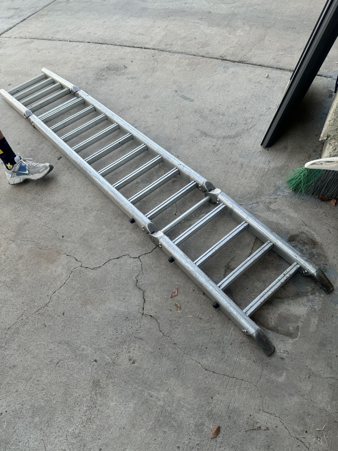 Heavy Duty Motorcycle Ramp For E Bikes Too 