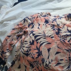 Blouse multicolor  nice fit pre own size PM