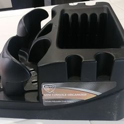 Auto console/ Removable 