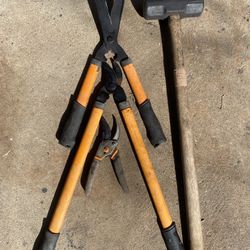 Garden Tool And Sledge Hammer