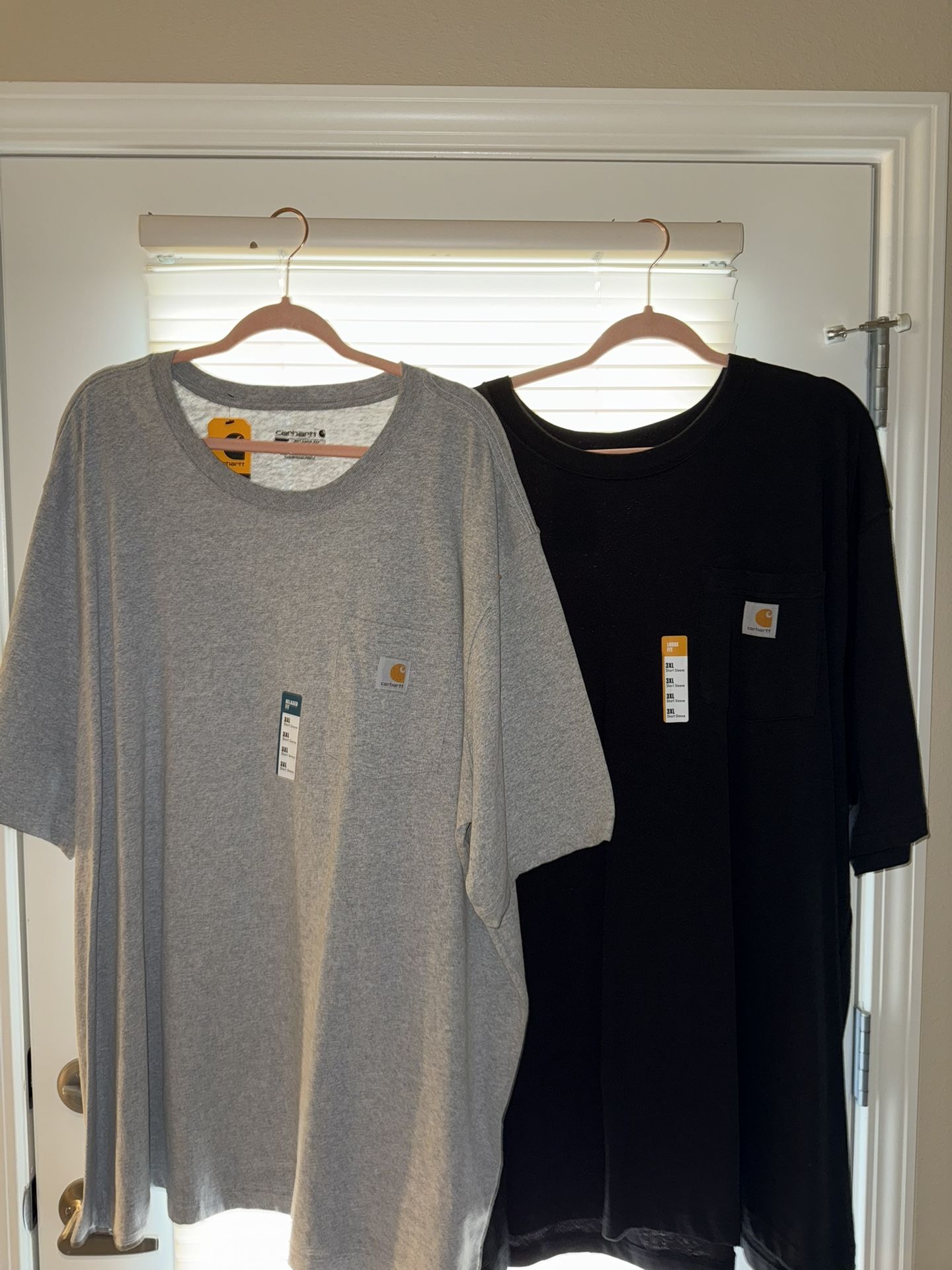 Columbia Sweaters/Carhartt Shirts