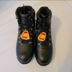 Brand new lugz boots