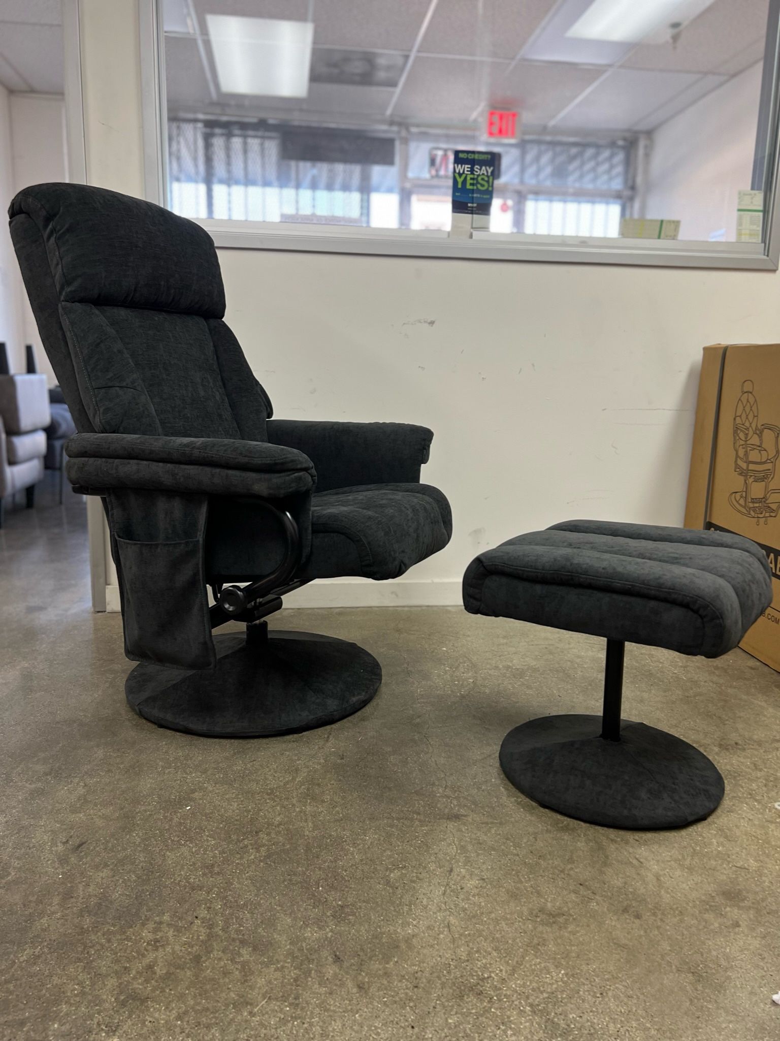 Recliner with Ottoman, Reclining Chair with Massage, Chenille