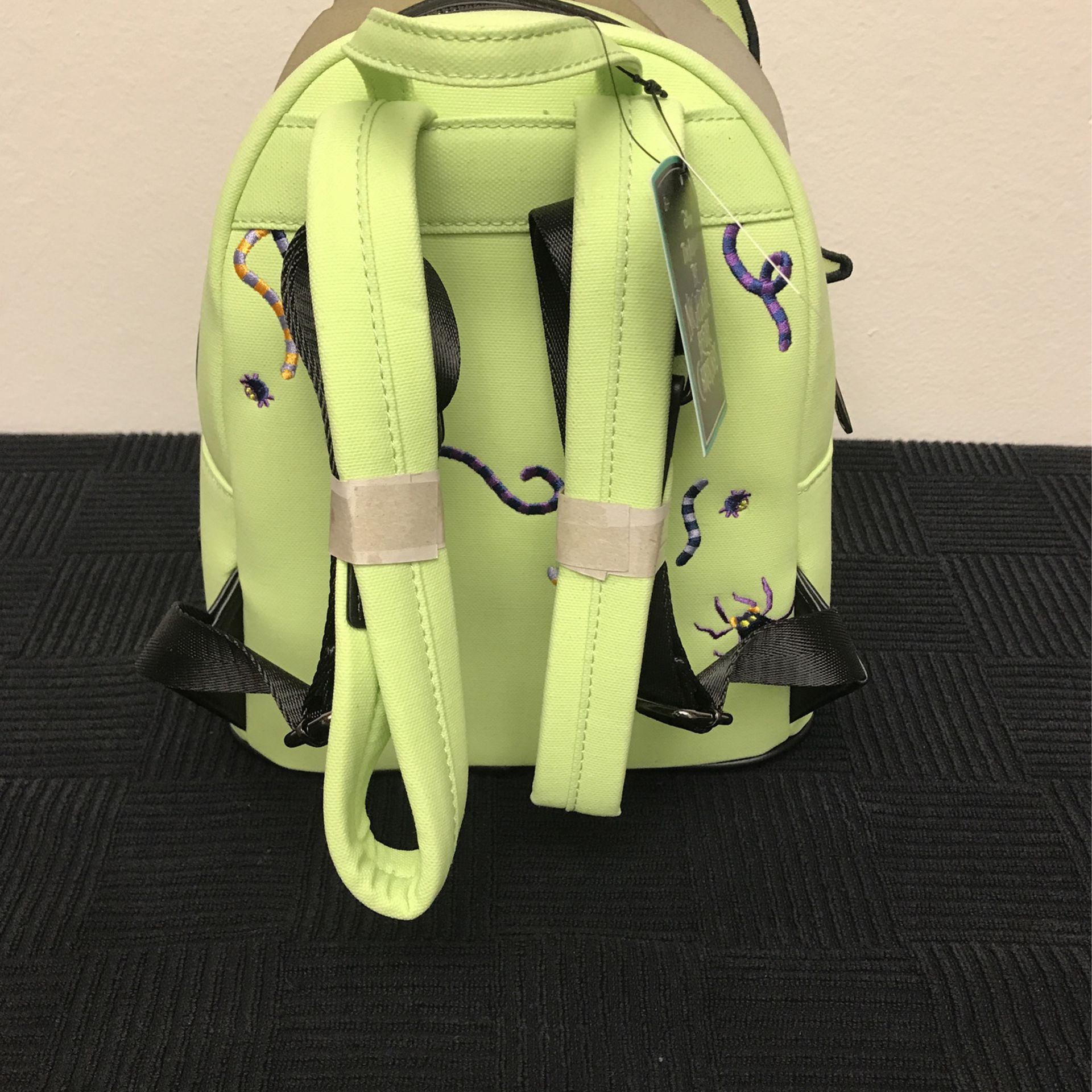 NWT OFF-WHITE Logo Arrow-Print Small Backpack for Sale in San Diego, CA -  OfferUp