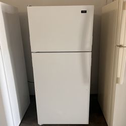 Top Freezer Refrigerators For Sale 28”,30”,33” Wide 