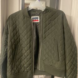 New Levi's Womens Puffer Jacket