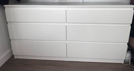 6-Drawer Dresser White Modern