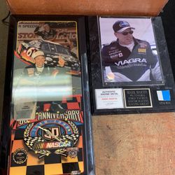 Vintage Mark Martin NASCAR Wall Clock & Authentic Racing Metal 