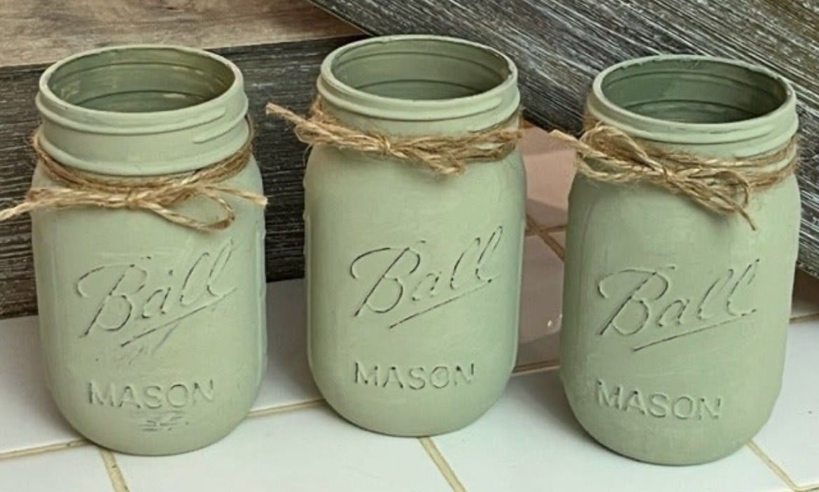 Chalk painted distressed mason jar wedding gift - SAGE LIGHT GREEN