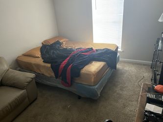 King Size Mattress & Box Spring