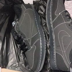 Travis Scott Black Phantoms